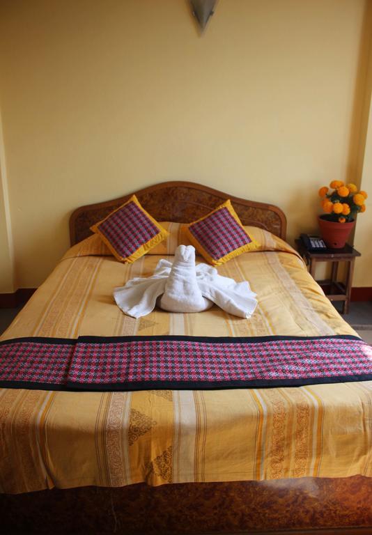 Simrika Homes Bed And Breakfast Katmandu Szoba fotó